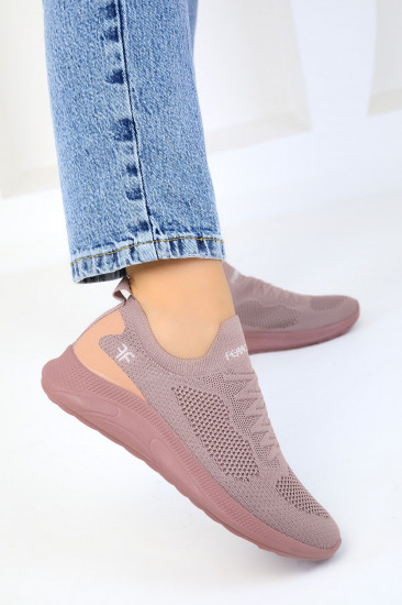 Кроссовки женские