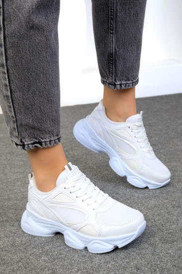 Кроссовки женские