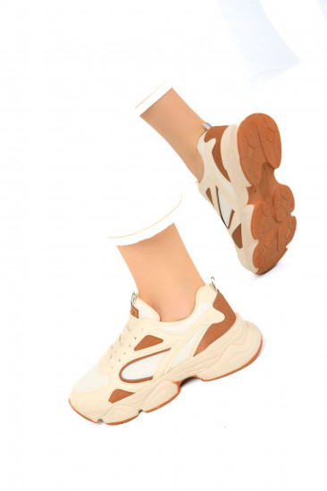 Кроссовки женские