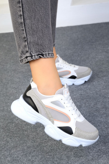 Кроссовки женские