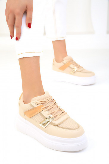 Кроссовки женские