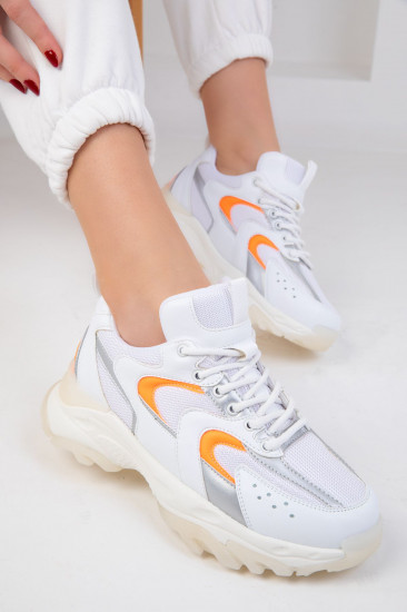 Кроссовки женские