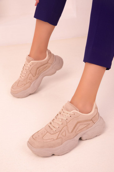 Кроссовки женские