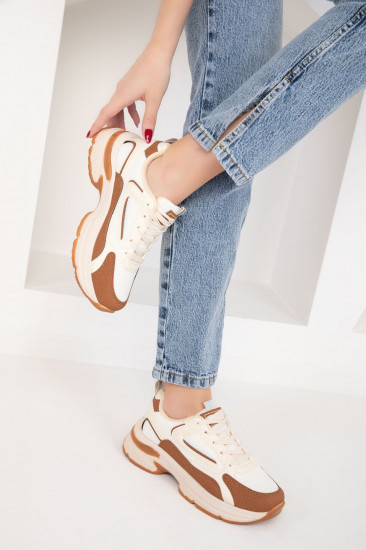 Кроссовки женские