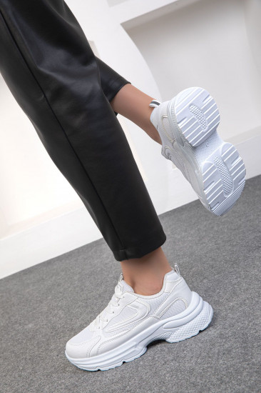 Кроссовки женские