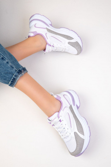 Кроссовки женские