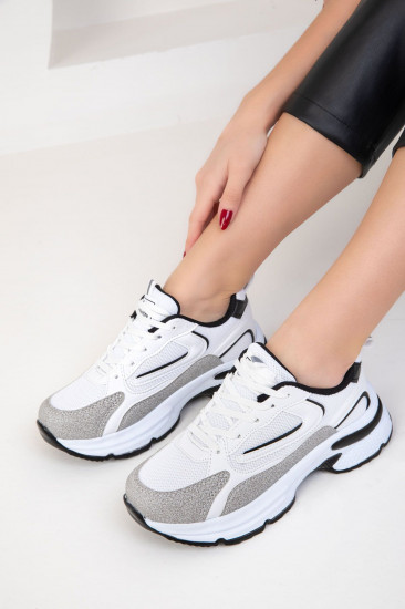 Кроссовки женские