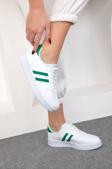 Кроссовки женские