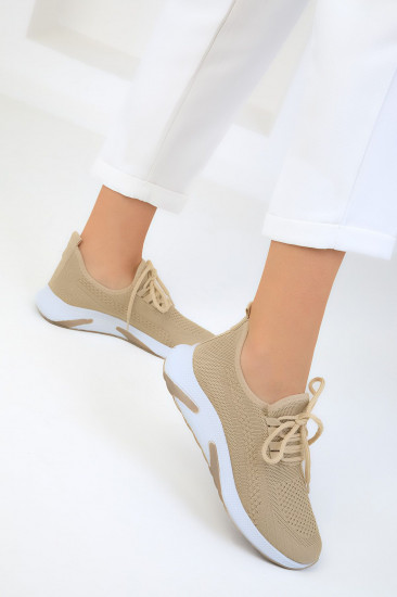 Кроссовки женские