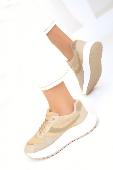 Кроссовки женские