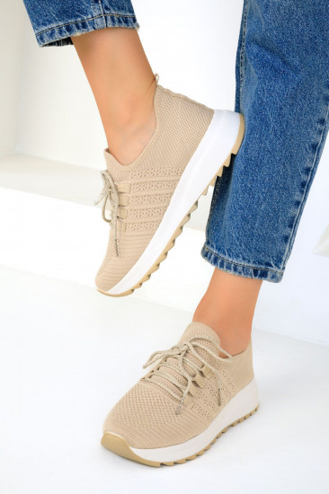 Кроссовки женские