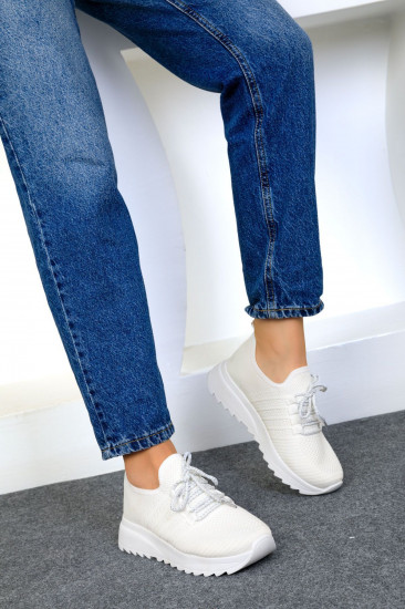 Кроссовки женские