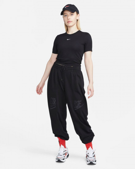 Футболка женская Sportswear Essential Slim-Fit Crop