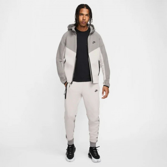 Толстовка мужская Sportswear Tech Fleece Windrunner