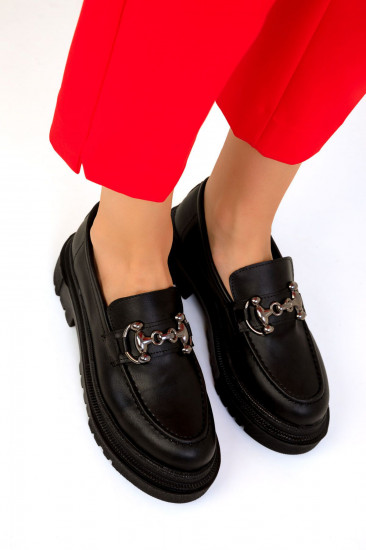 Лоферы женские