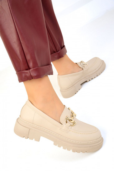 Лоферы женские