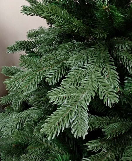 Ель искусственная