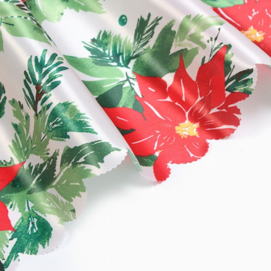 Скатерть «Сhristmas flowers»