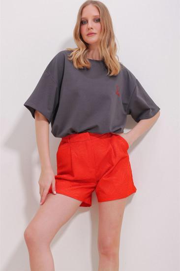 Футболка женская