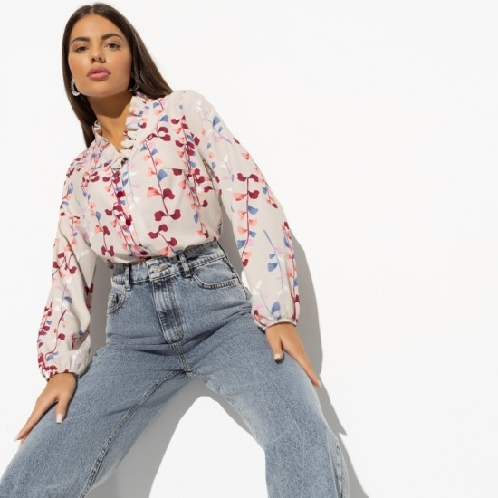 Блуза женская Нежный акцент