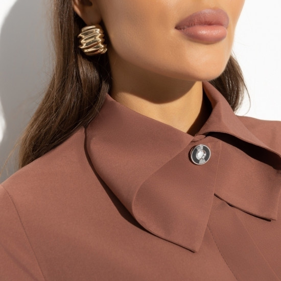 Блуза женская с креативным воротником Неожиданный эффект