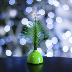 Игрушка световая «Ёлочка» (батарейки в комплекте) 14 см, 1 LED, RGB, зеленая - Фото 1