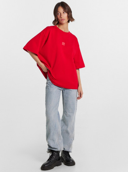 Футболка женская