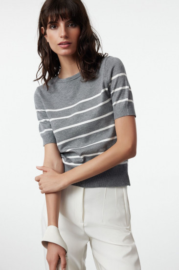 Джемпер женский