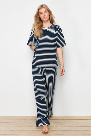 Пижамный комплект женский