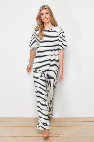 Пижамный комплект женский