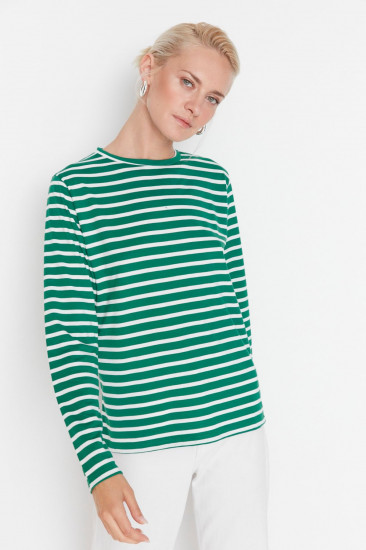 Футболка женская