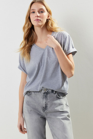 Футболка женская