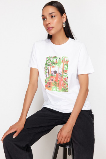 Футболка женская