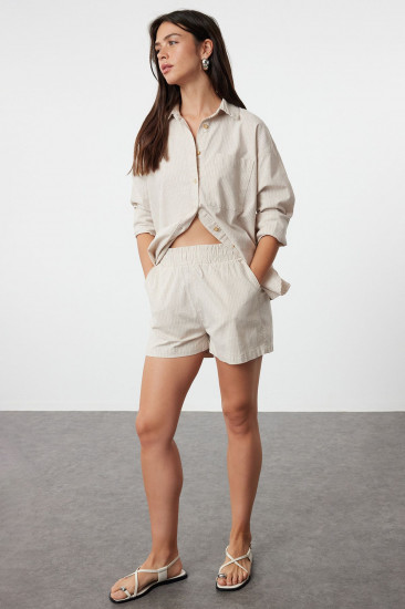 Шорты женские