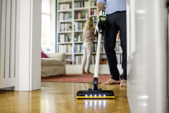 Пылесос вертикальный Karcher VC 7 Cordless YourMax