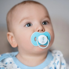 Набор пустышек симметричных ортодонтических с футляром «Мишка» - Фото 2