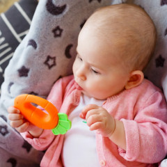 Погремушка-прорезыватель «Морковка» - Фото 7