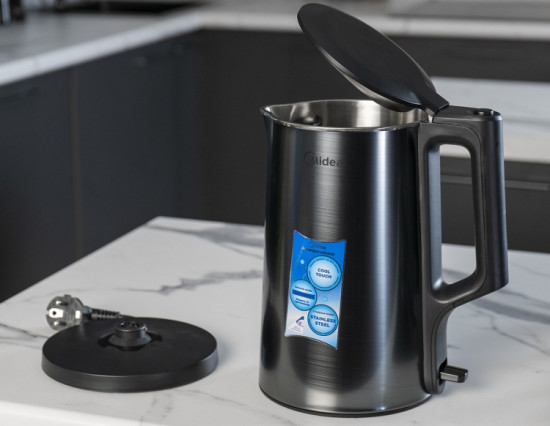 Электрочайник Midea MK-8065