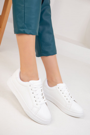 Кроссовки женские