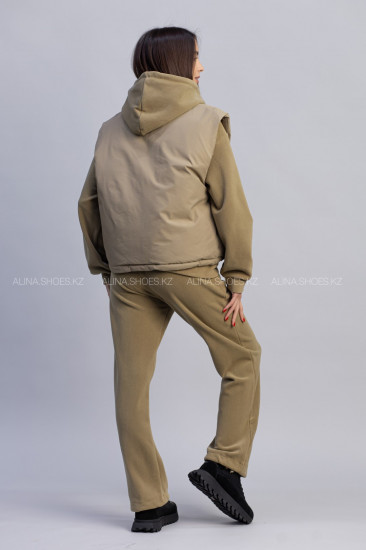 Костюм женский