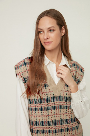 Свитер женский