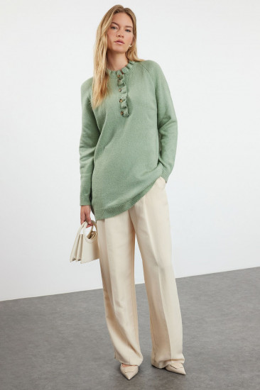 Свитер женский