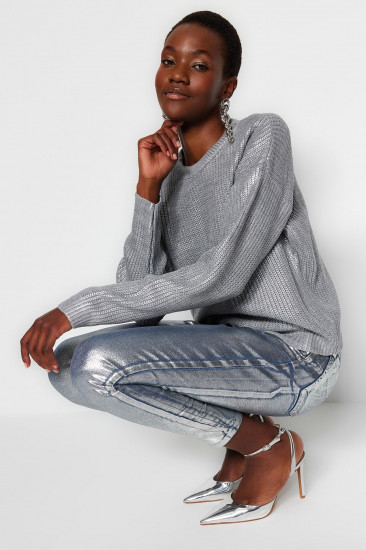 Свитер женский