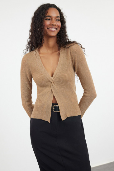 Свитер женский