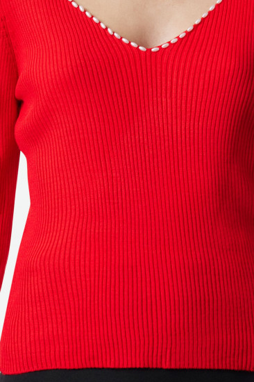 Свитер женский