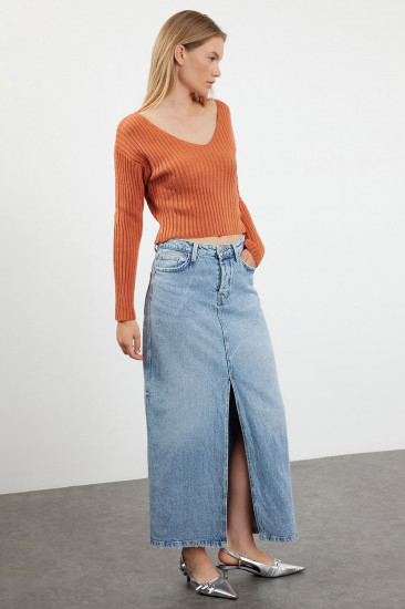 Свитер женский