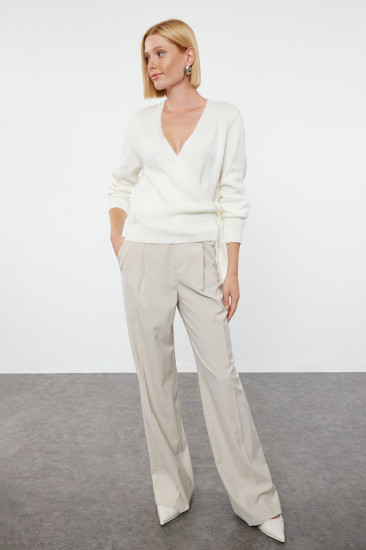 Свитер женский