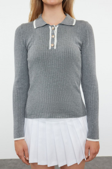 Свитер женский