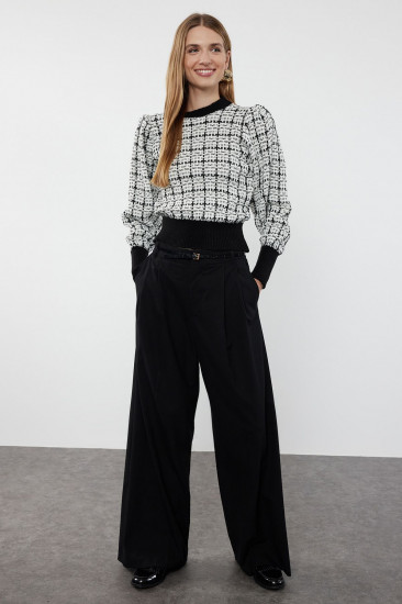 Свитер женский