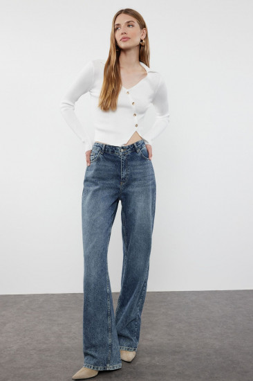 Свитер женский